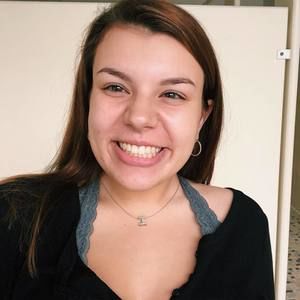 Meet your Posher, Izzy